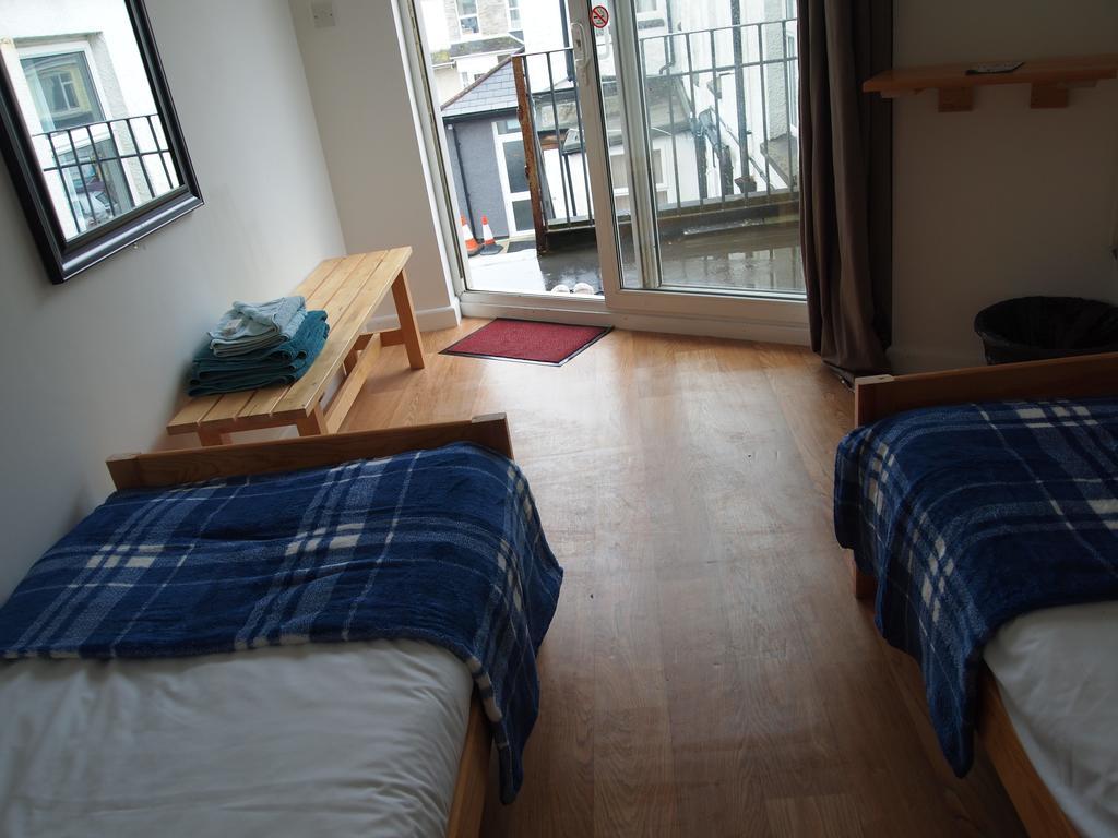 Ocean Surf Lodge Newquay นิวคีย์ ภายนอก รูปภาพ