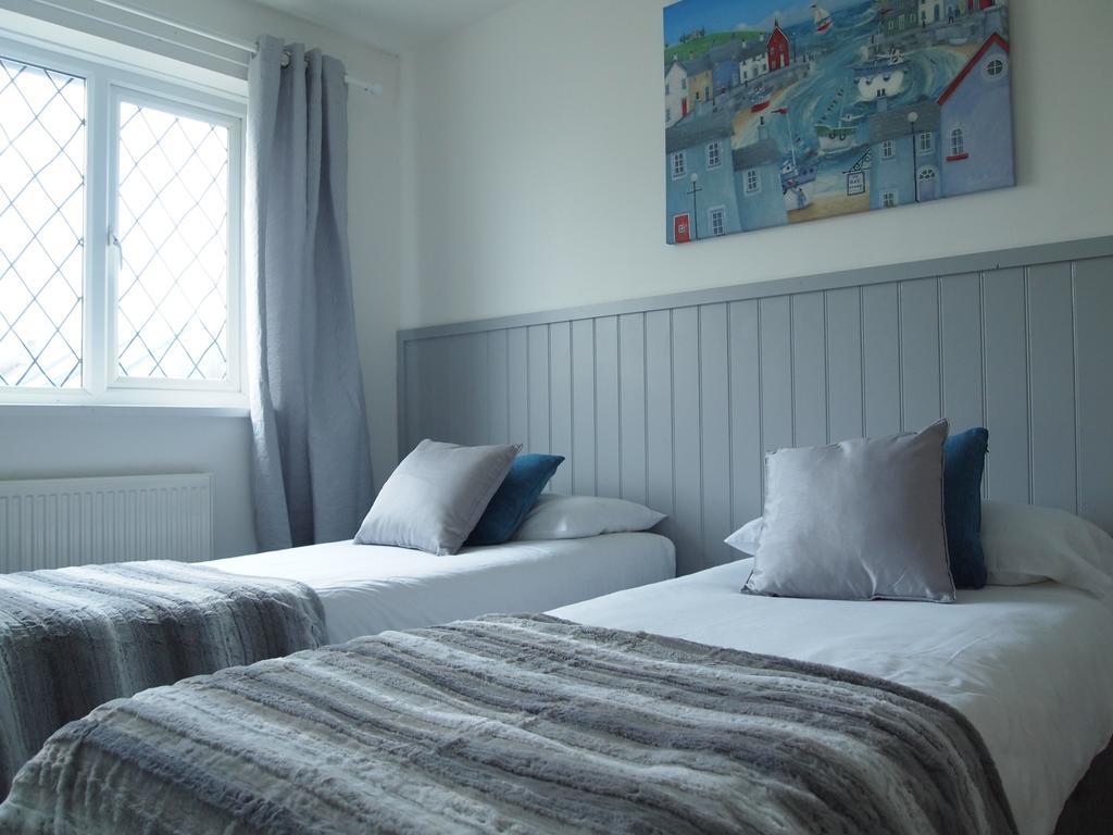 Ocean Surf Lodge Newquay นิวคีย์ ภายนอก รูปภาพ