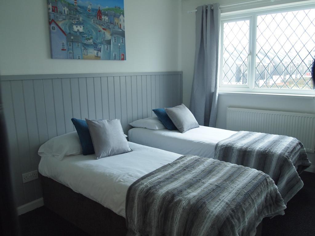 Ocean Surf Lodge Newquay นิวคีย์ ภายนอก รูปภาพ
