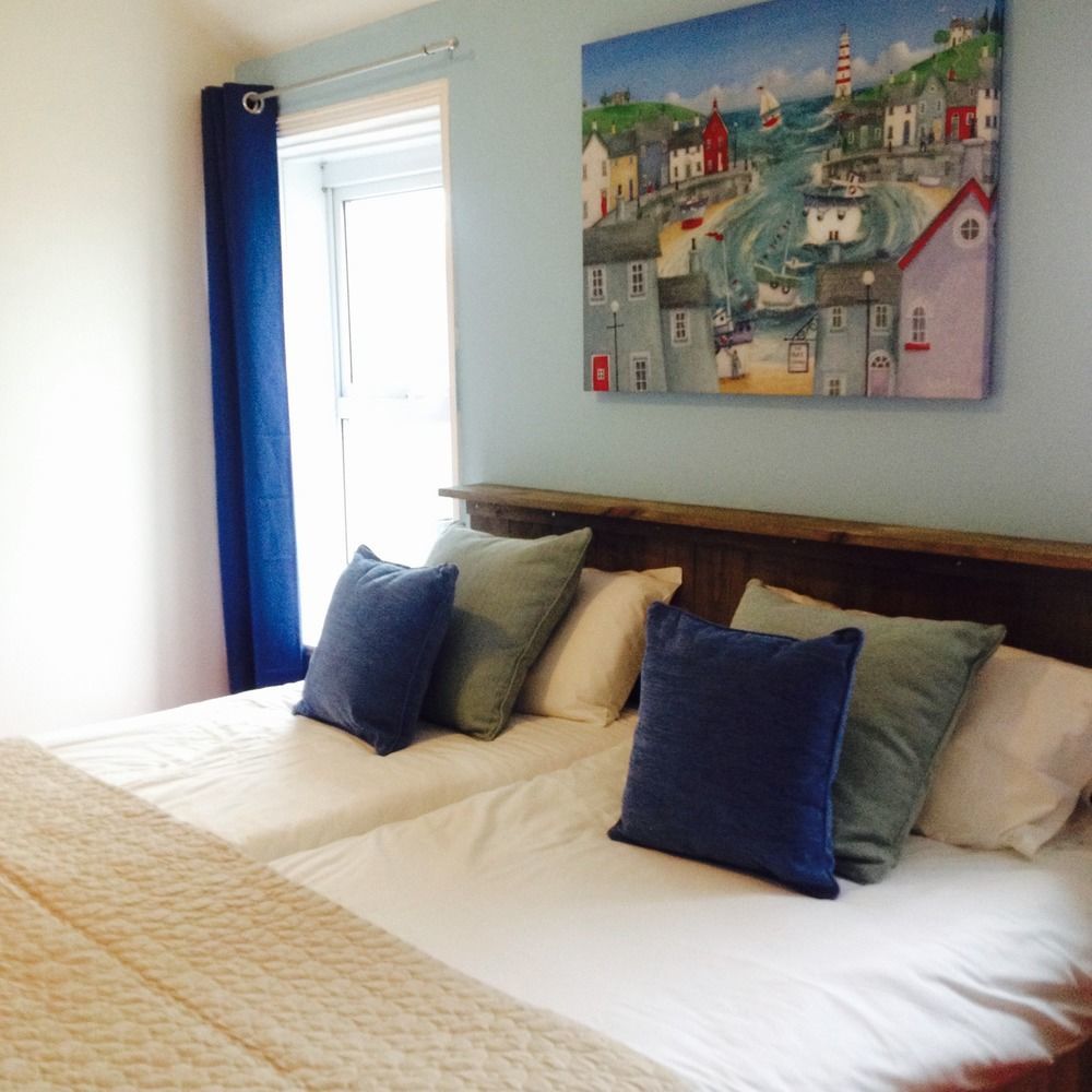 Ocean Surf Lodge Newquay นิวคีย์ ภายนอก รูปภาพ